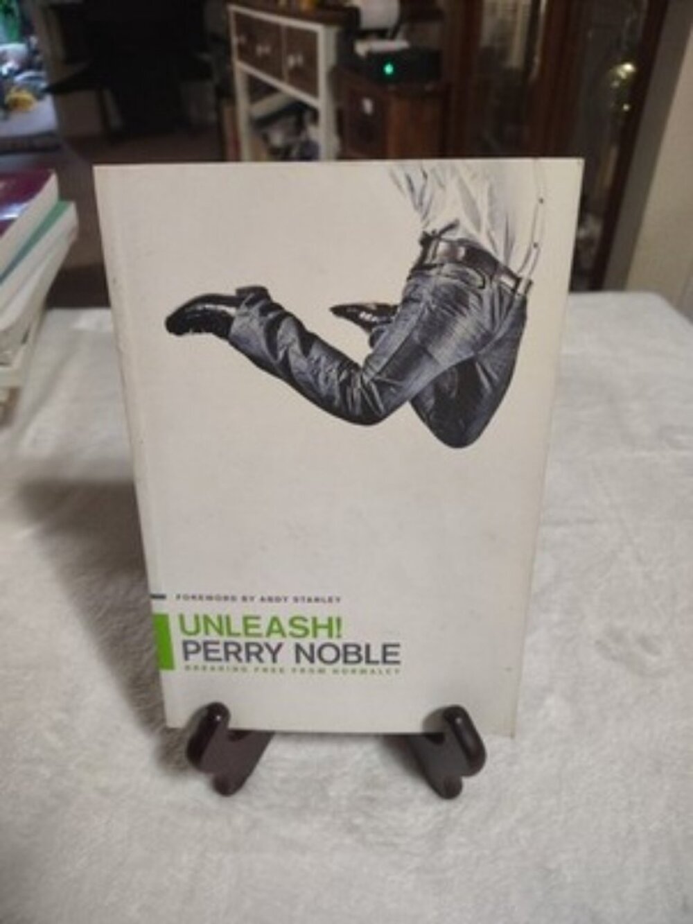 Unleash!: Breaking Free from Normalc- 9781414366791, Perry Noble, paperback, new